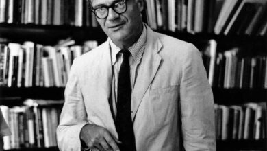 روبرت لويل - ساعةُ الظربان 1200px Robert lowell by elsa dorfman روبرت لويل - ساعةُ الظربان