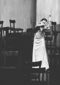 0b0274a64b0a6cd2fe633b6cce75f2da 1 فن تعبيرى بينا بوتشا