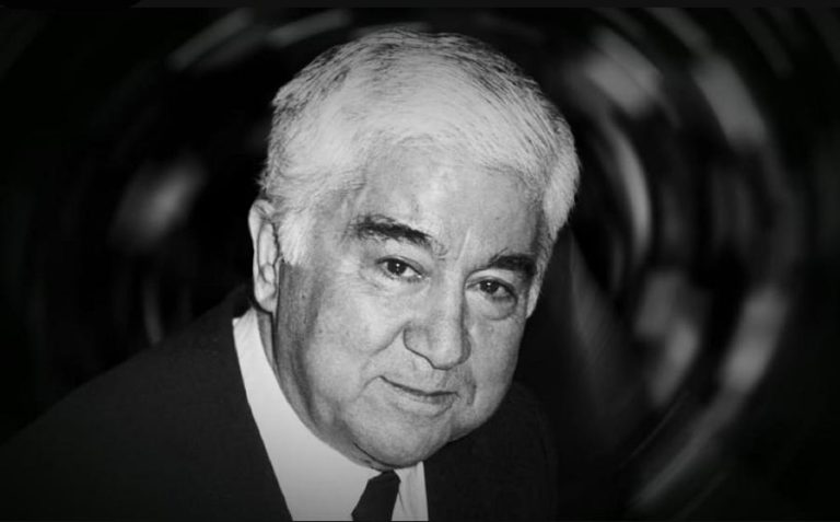 عزيز نيسين: بابا ماذا تعني ستربتيز؟